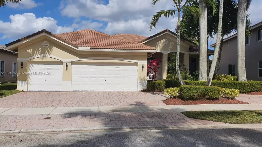 2408 Deer Creek Rd #2408, Weston, FL 33327