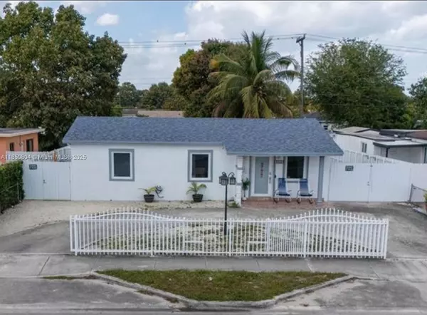 3880 E 10th Ave, Hialeah, FL 33013