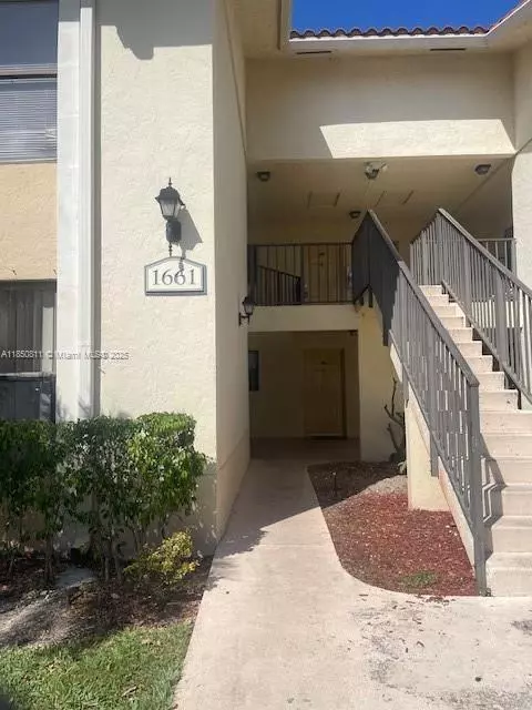 West Palm Beach, FL 33411,1661 Balfour Point Drive #F