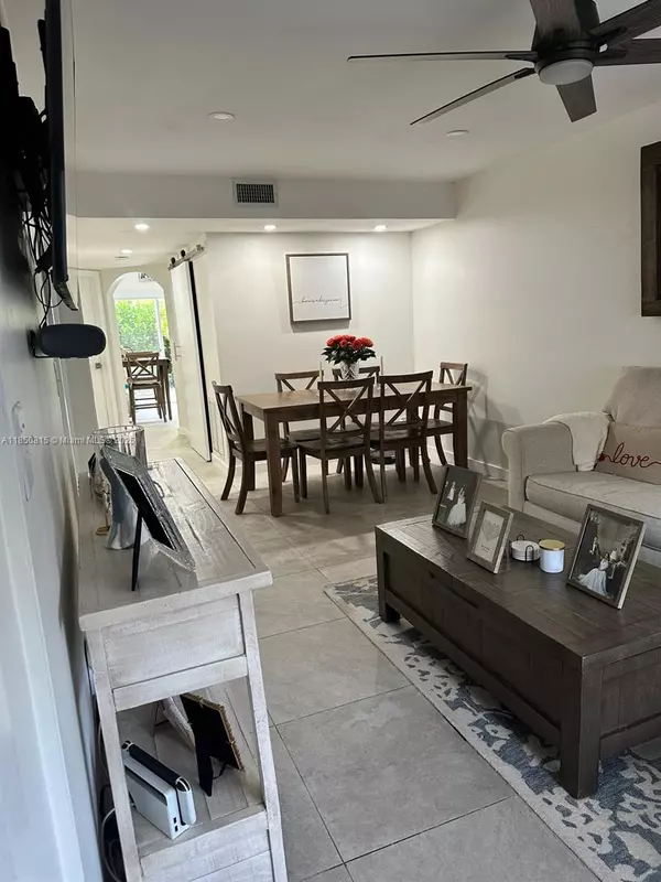 Miami, FL 33177,13447 SW 154th St #2203