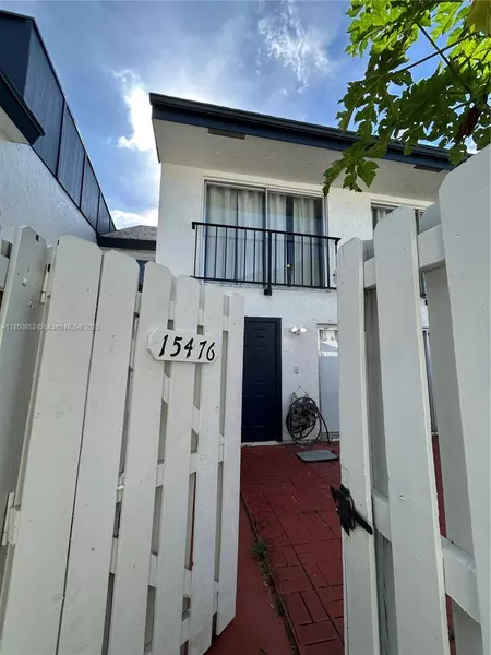 15476 SW 85th Ln #107, Miami, FL 33193