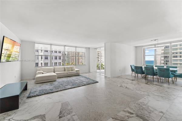 5640 Collins Ave #7B, Miami Beach, FL 33140