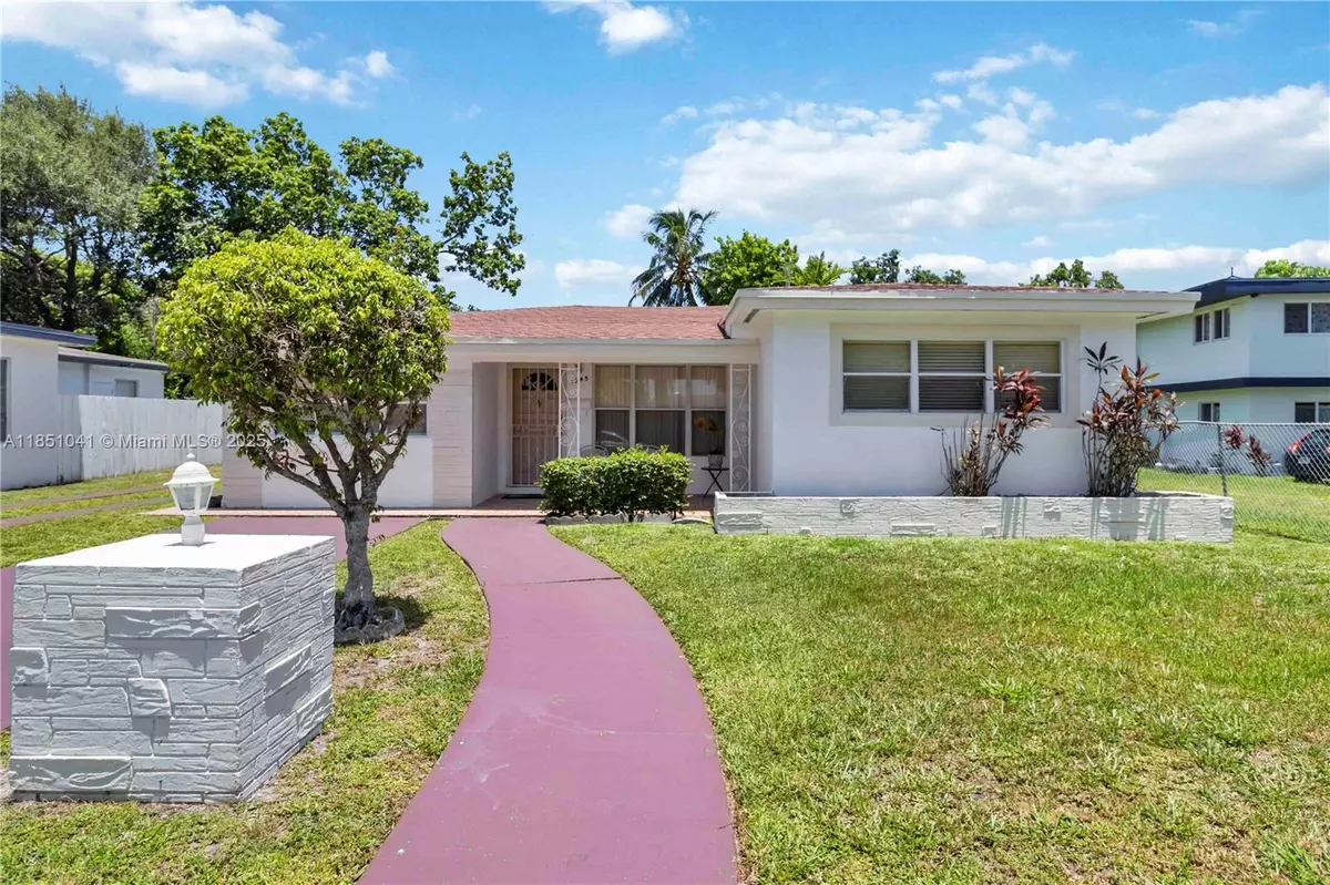 North Miami Beach, FL 33162,Address not disclosed