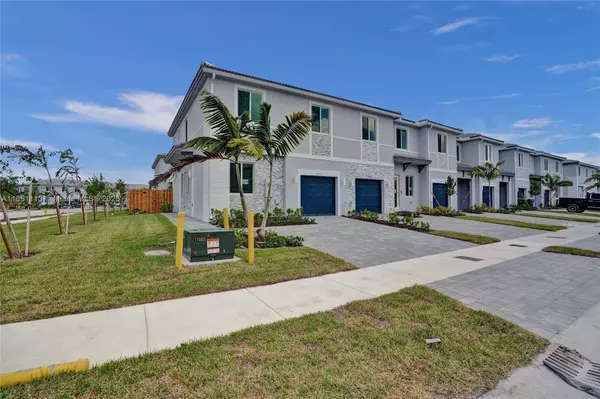 Homestead, FL 33034,633 SE 14th Ct #.