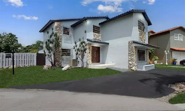 917 SW 135th Ct, Miami, FL 33184