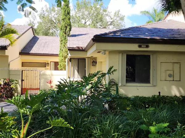 Plantation, FL 33324,309 NW 95th Ave #309