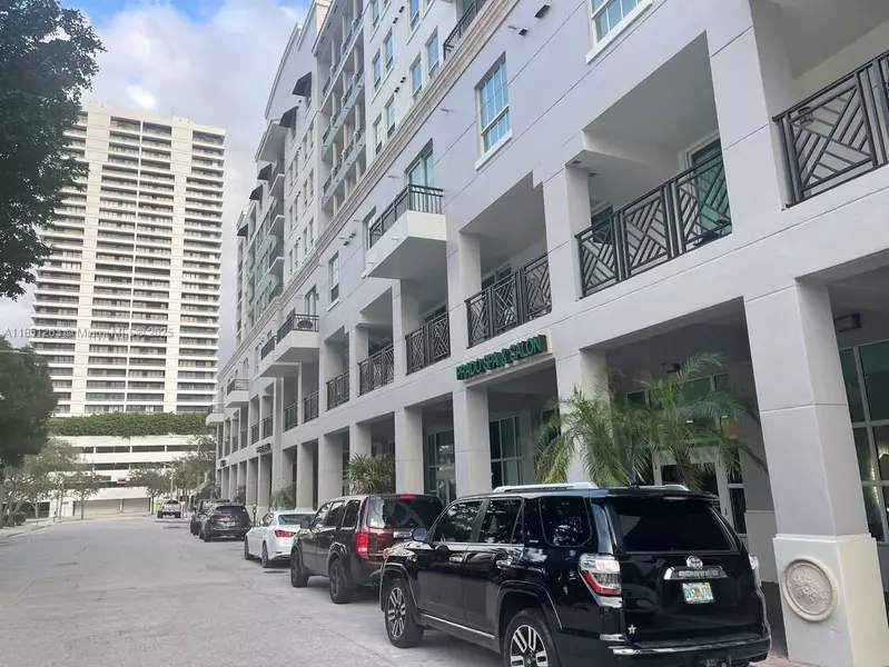 600 S DIXIE HWY, West Palm Beach, FL 33401