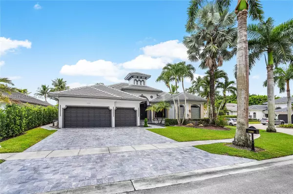 Plantation, FL 33324,11098 Canary Island Ct