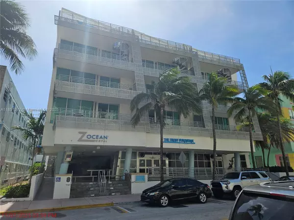 1437 Collins Ave #PH18, Miami Beach, FL 33139