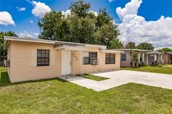 Hollywood, FL 33023,6330 Rodman St