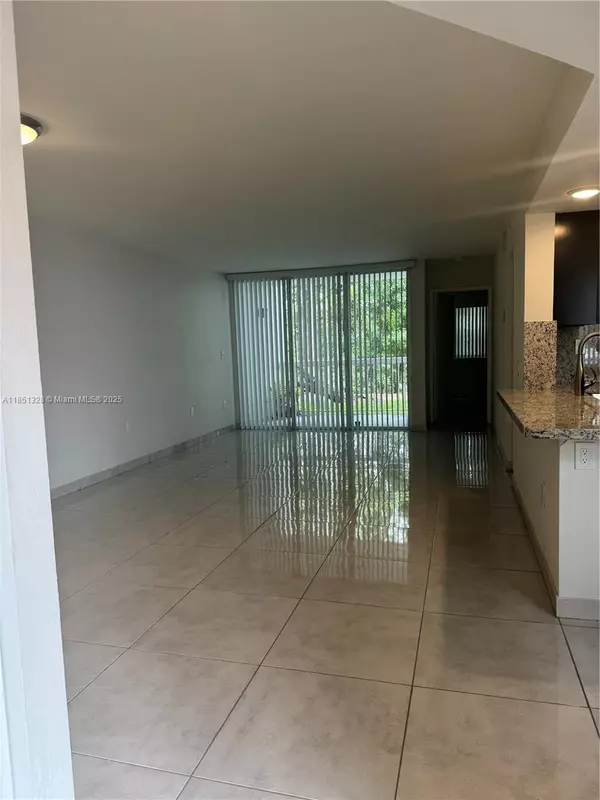 Doral, FL 33178,4666 NW 97th Pl #232