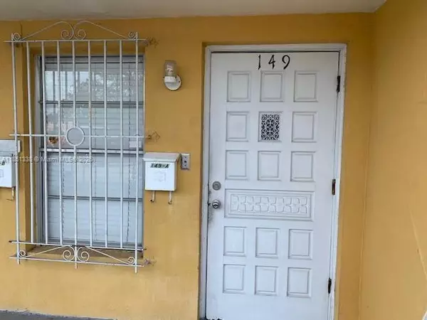 149 Bentley Dr #151, Miami Springs, FL 33166