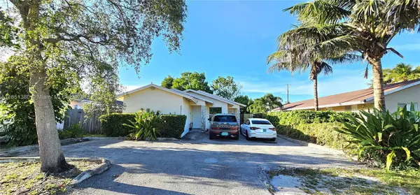 Hollywood, FL 33020,2311 Coolidge St #B