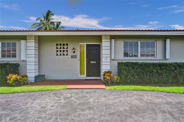 Plantation, FL 33317,7200 E Tropical Way