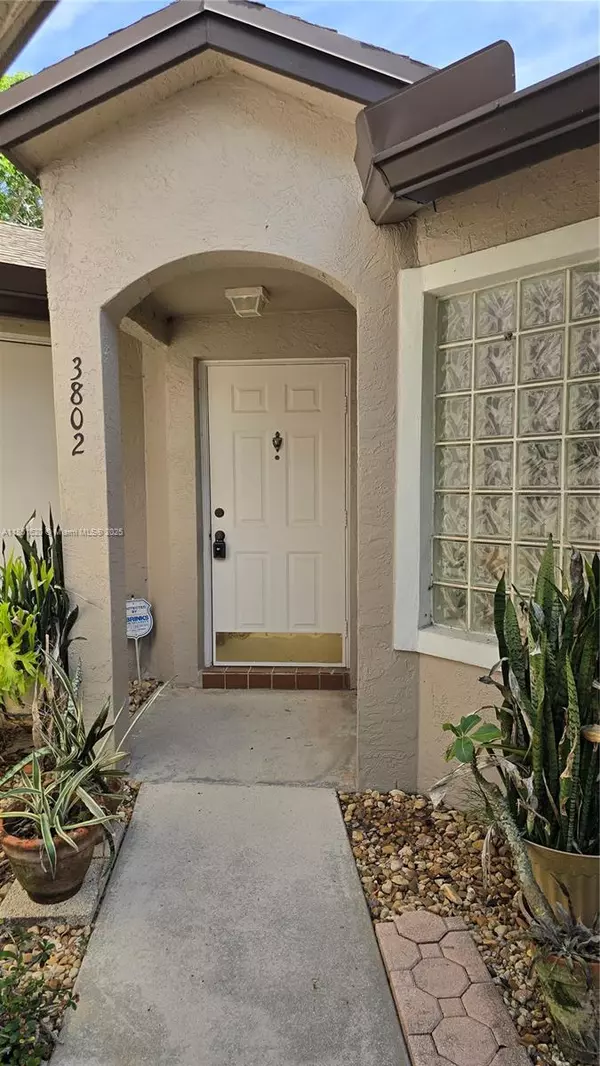 Sunrise, FL 33323,3802 NW 122nd Ter