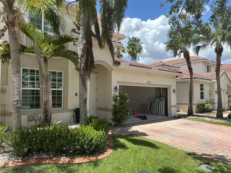 18716 SW 27th Ct, Miramar, FL 33029