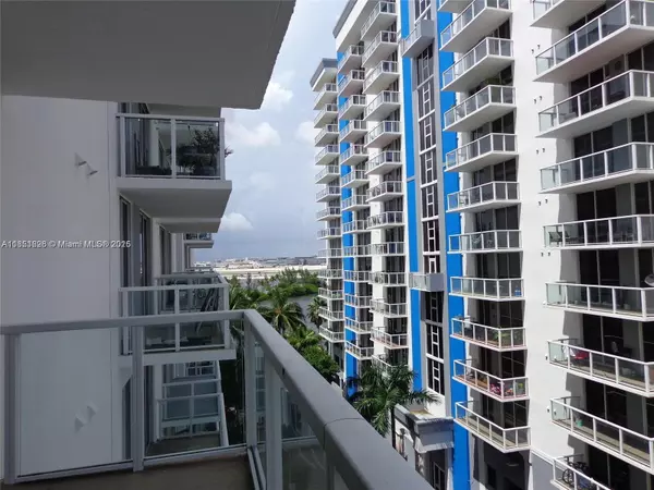 Miami, FL 33126,5091 NW 7th St #711