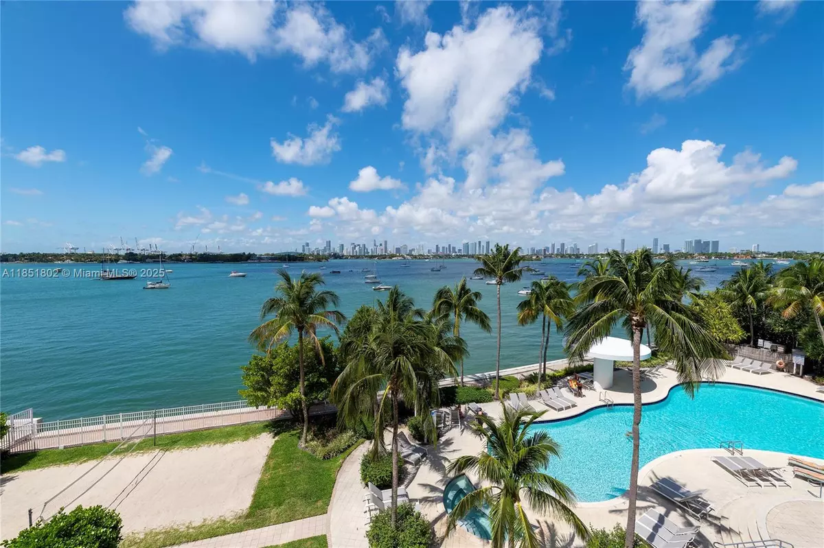 Miami Beach, FL 33139,1330 West Ave #1112