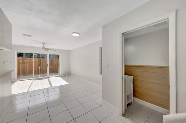Miami, FL 33196,15224 SW 111th St