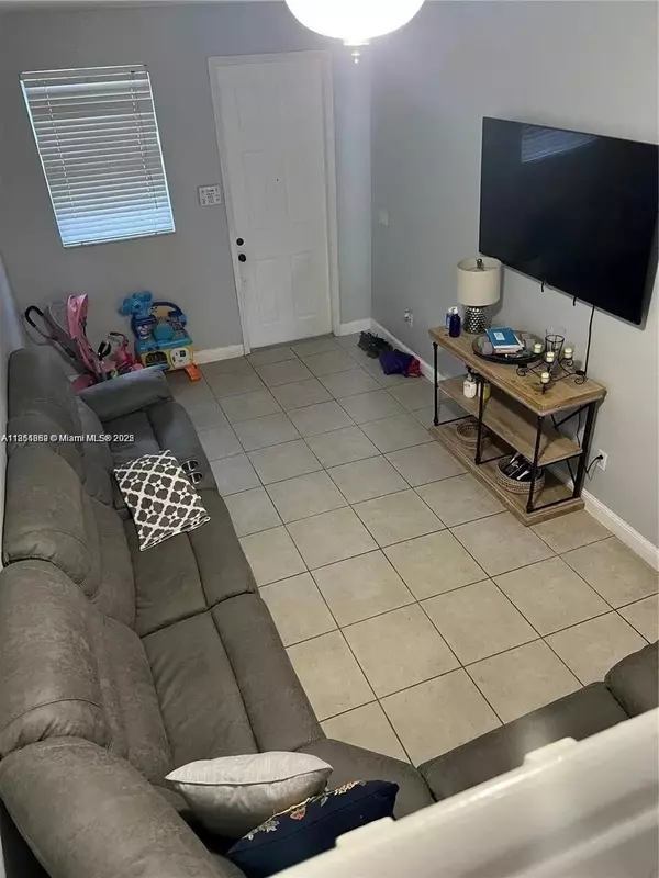 Homestead, FL 33033,427 NE 21st Ter
