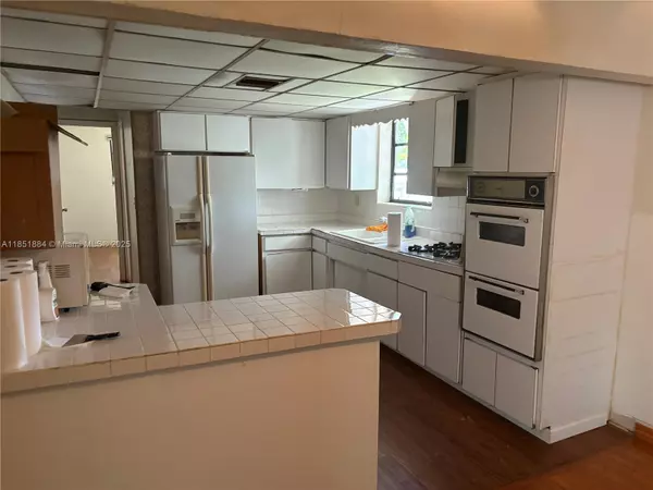 Miami, FL 33155,7850 SW 16th St
