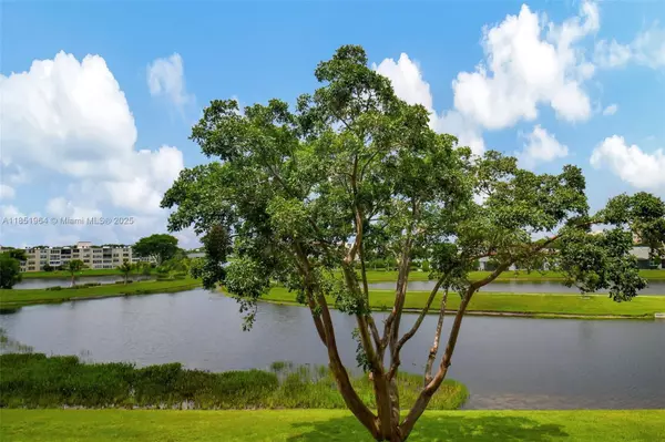Delray Beach, FL 33446,14575 Bonaire Blvd #308