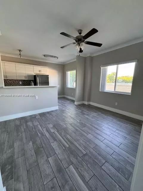 Coral Gables, FL 33134,222 Sidonia Ave #10