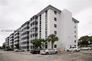 16950 W Dixie Hwy A230 Hwy #230, North Miami Beach, FL 33160