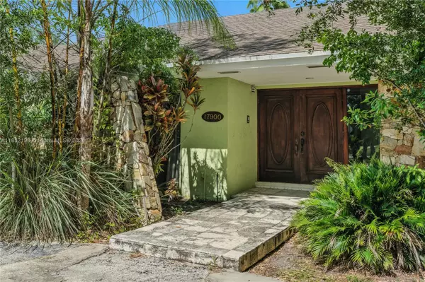 Palmetto Bay, FL 33157,17900 SW 77th Ave