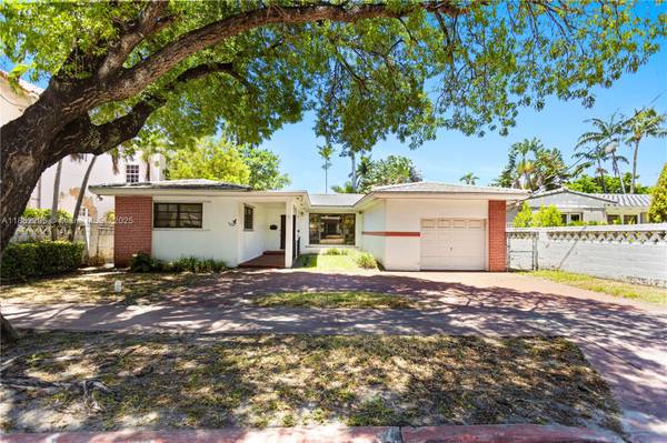 4322 Alton Rd, Miami Beach, FL 33140