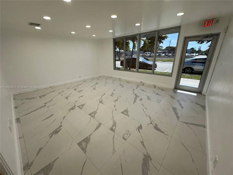 923 S 21st Ave, Hollywood, FL 33020