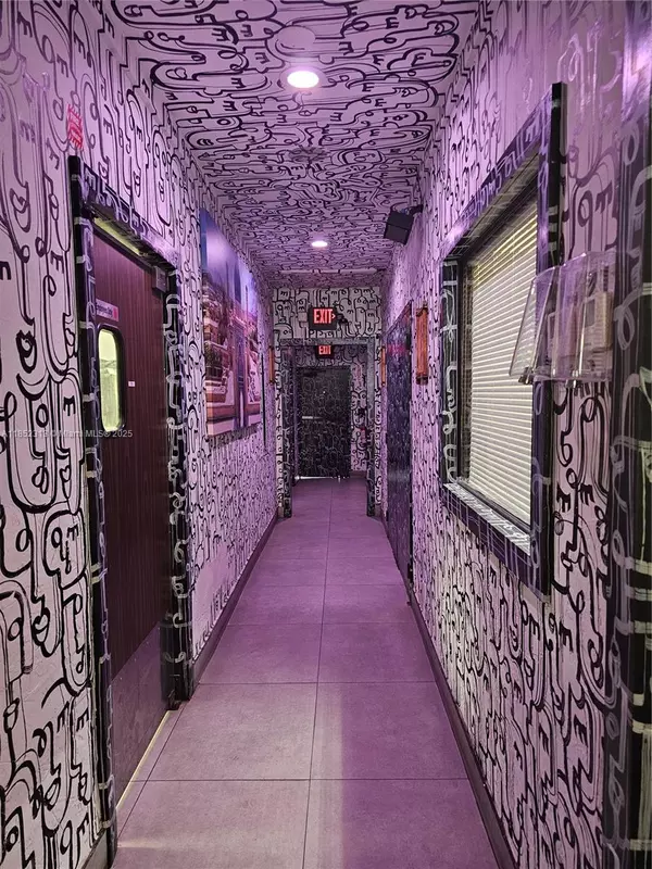 North Miami Beach, FL 33160,2995 NE 163rd St