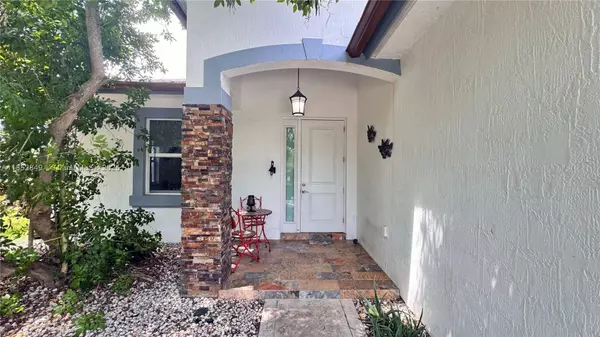 Homestead, FL 33031,20751 SW 248th St