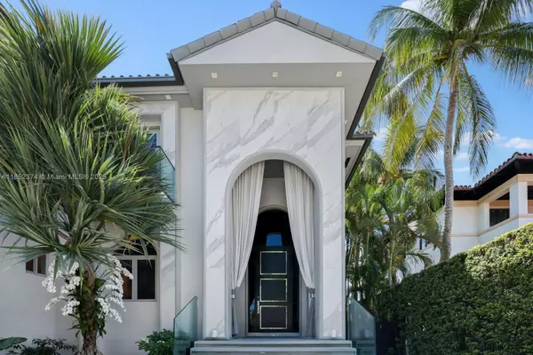 Miami Beach, FL 33139,176 S Hibiscus Dr