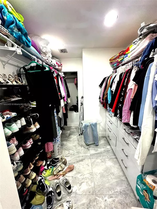 Cutler Bay, FL 33189,10241 Dominican Dr #0