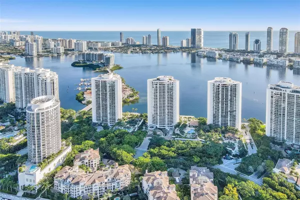 3000 Island Blvd #505, Aventura, FL 33160