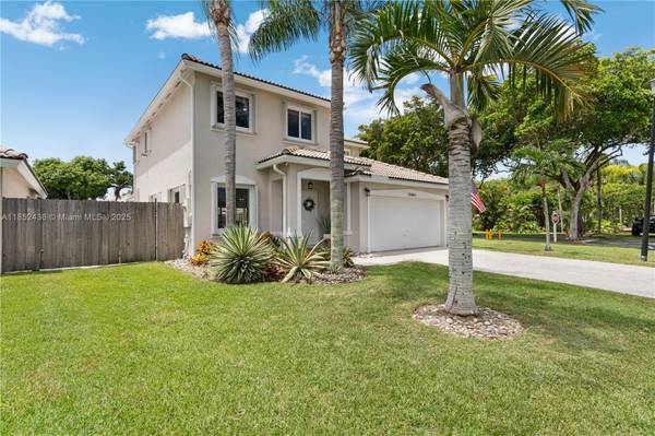 Miami, FL 33196,15464 SW 141st St