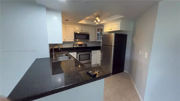 West Palm Beach, FL 33417,4191 N Haverhill Rd #414