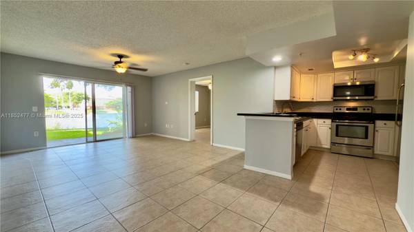 4191 N Haverhill Rd #414, West Palm Beach, FL 33417
