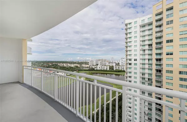 Hallandale Beach, FL 33009,1745 E Hallandale Beach Blvd #1804W