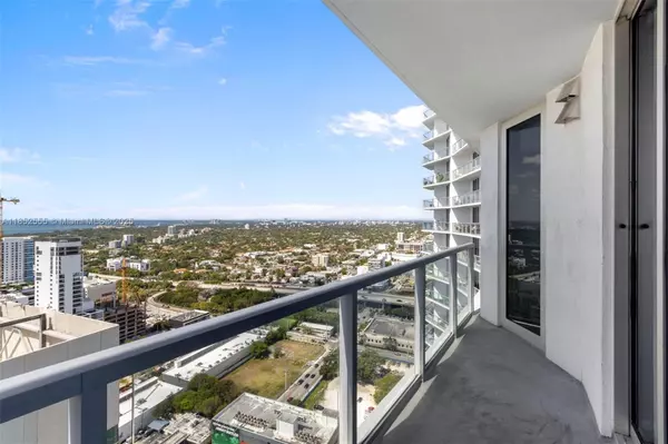 Miami, FL 33130,185 SW 7th St #3410