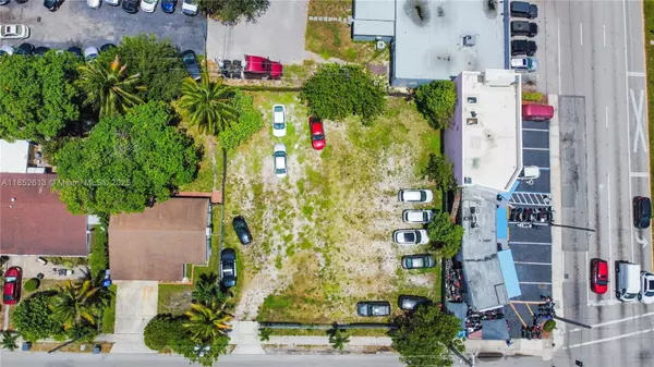 Hollywood, FL 33020,2109 Monroe St