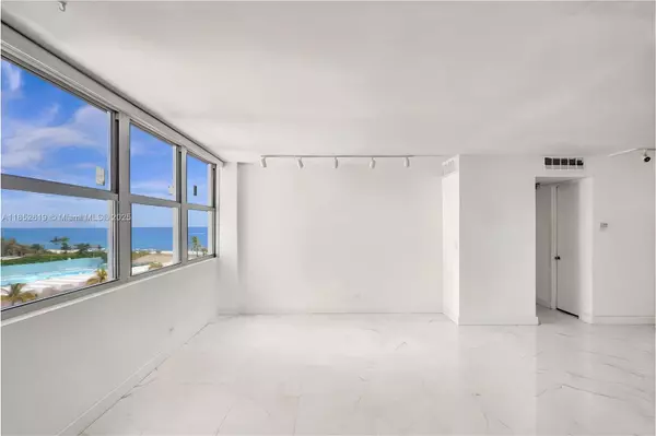 5055 Collins Ave #5A, Miami Beach, FL 33140