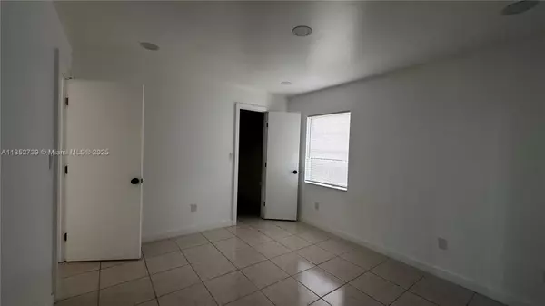 Miami, FL 33175,4501 SW 136th Pl