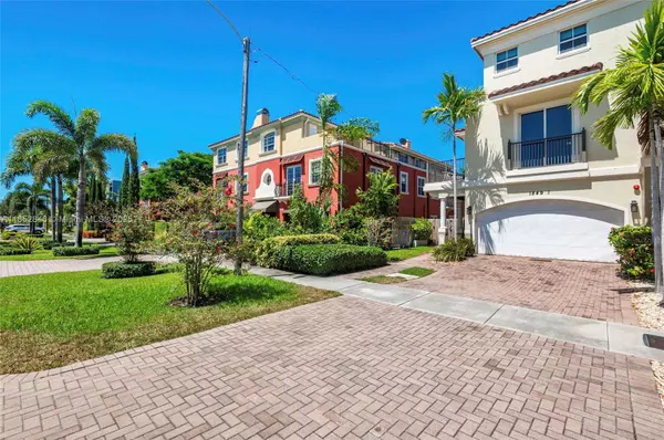 Fort Lauderdale, FL 33305,1849 NE 26th Ave #1
