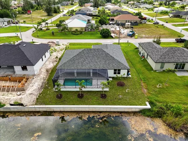 2107 NW 20th Ter, Cape Coral, FL 33993