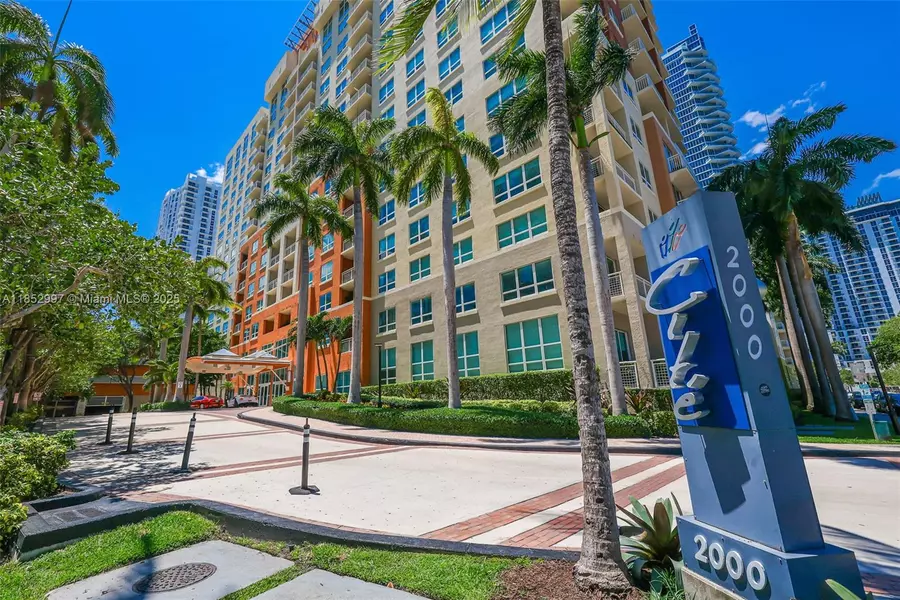 2000 N Bayshore Dr #621, Miami, FL 33137