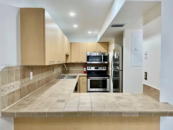 Miami, FL 33186,14346 SW 96th Ln