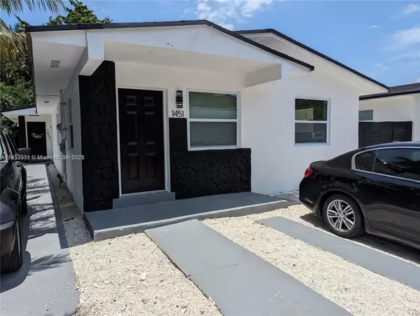 Miami, FL 33142,1451-1453 NW 34th st