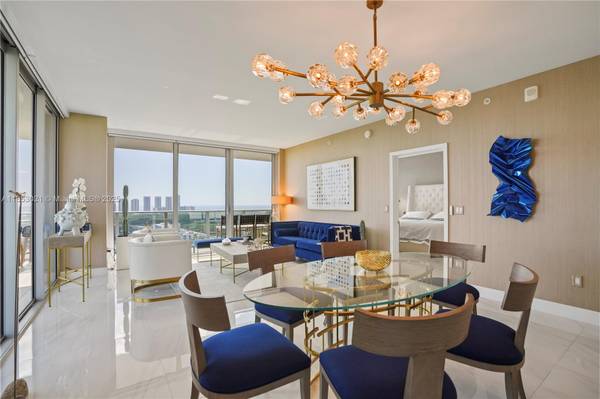 16385 Biscayne Blvd #3015, North Miami Beach, FL 33160